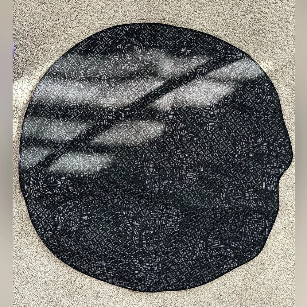 Angry 8 Ball Rug – Trendy Area Rug - BRAND NEW - Picture 3 of 6